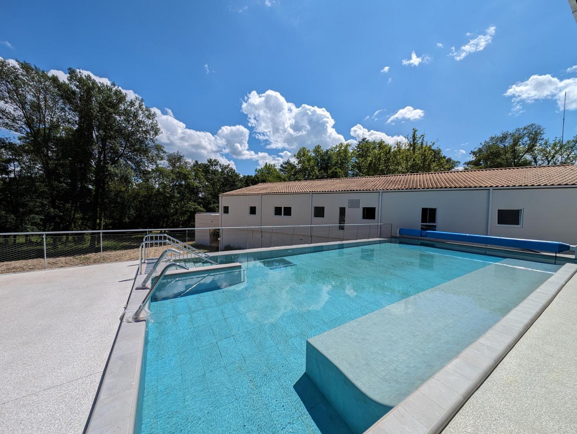 Hotel Des Thermes Des Fumades Allegre Les Fumades 外观 照片