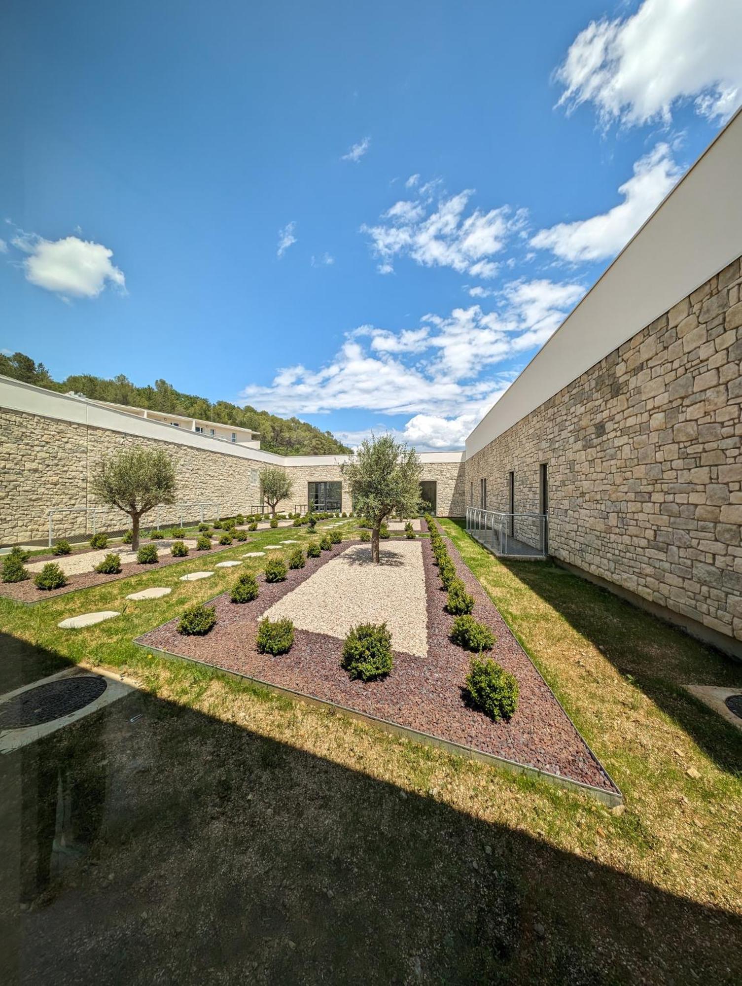 Hotel Des Thermes Des Fumades Allegre Les Fumades 外观 照片