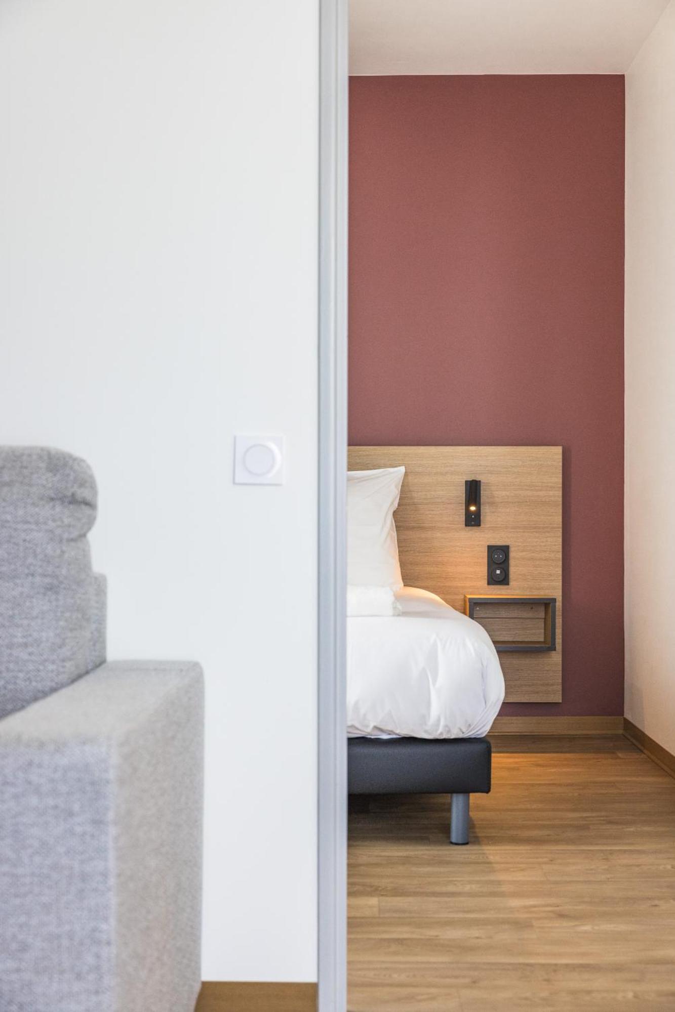 Hotel Des Thermes Des Fumades Allegre Les Fumades 外观 照片