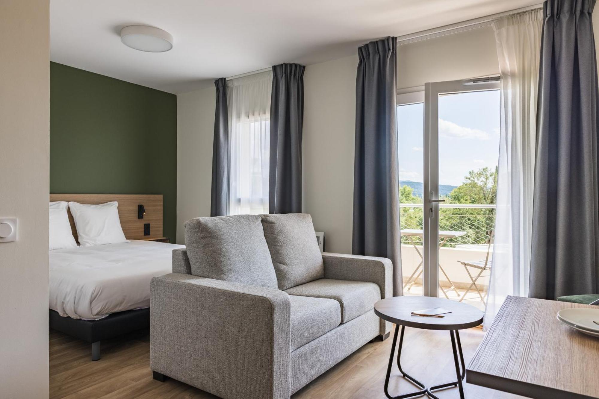 Hotel Des Thermes Des Fumades Allegre Les Fumades 外观 照片