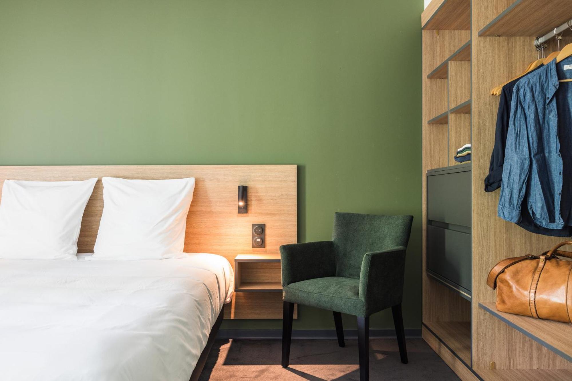 Hotel Des Thermes Des Fumades Allegre Les Fumades 外观 照片